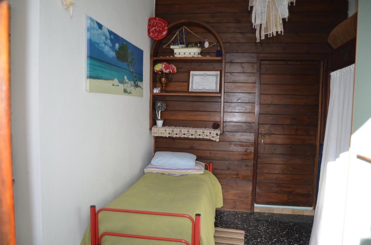La Castellana Una Finestra Sul Mare- Air Conditioned レーリチ エクステリア 写真